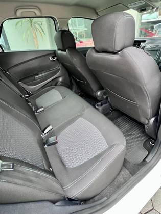 RENAULT CAPTUR 1.6 16V SCE FLEX LIFE X-TRONIC
